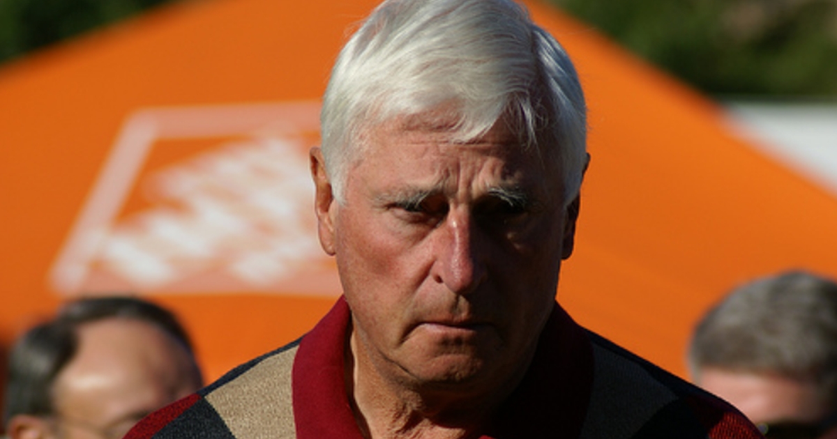 Hall of Fame basketball coach dies aged 83