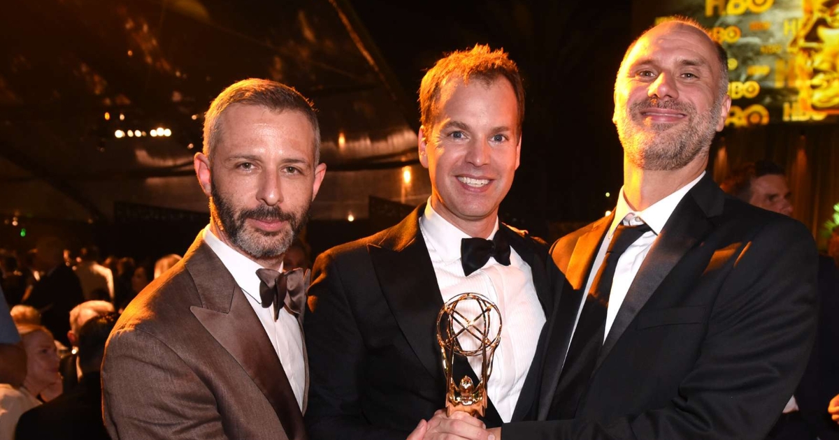 HBO top executive caught in embarrassing act