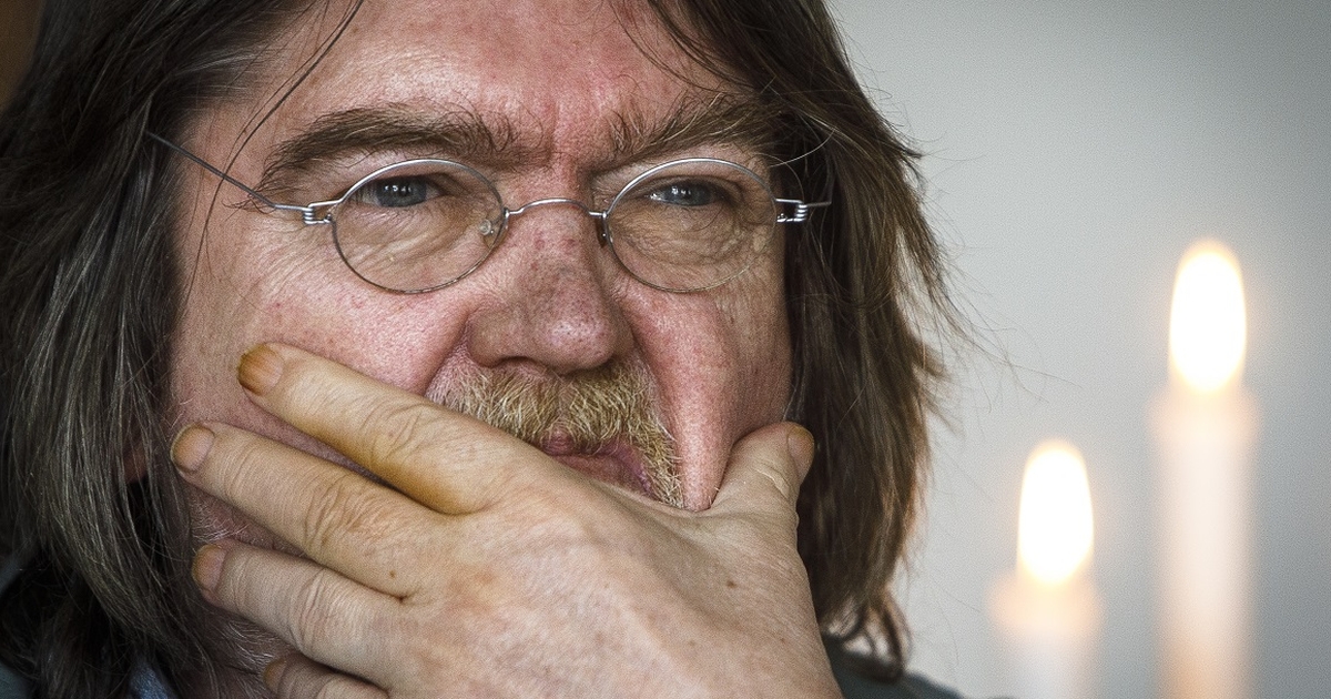 Johnny Madsen med trist meddelelse